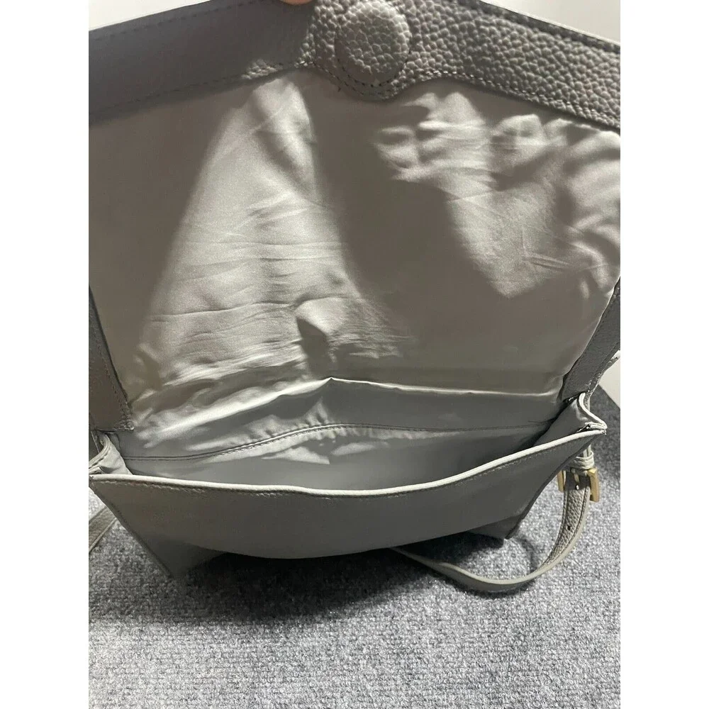 FP Freshly Picked Diaper Crossbody Bag Purse Pocket Wipeable Changing Pad Olive